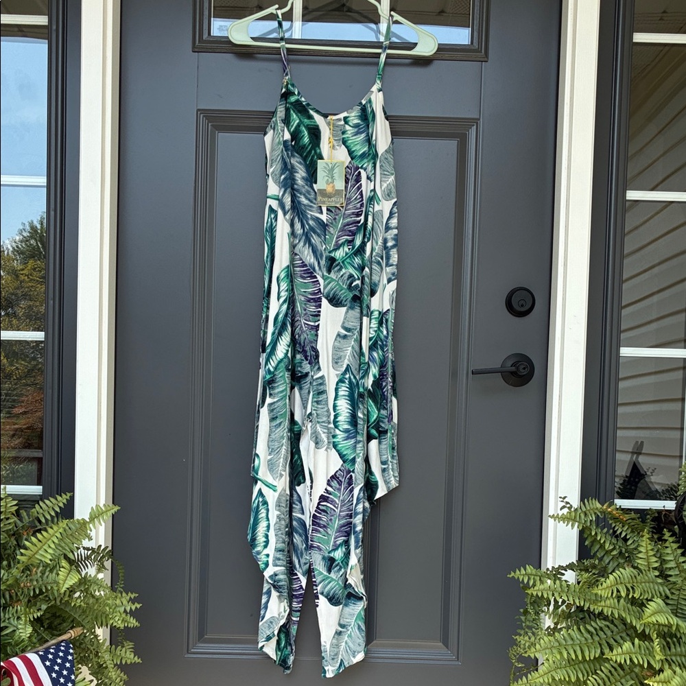 NWT Tropical Leaf Print Jumpsuit
